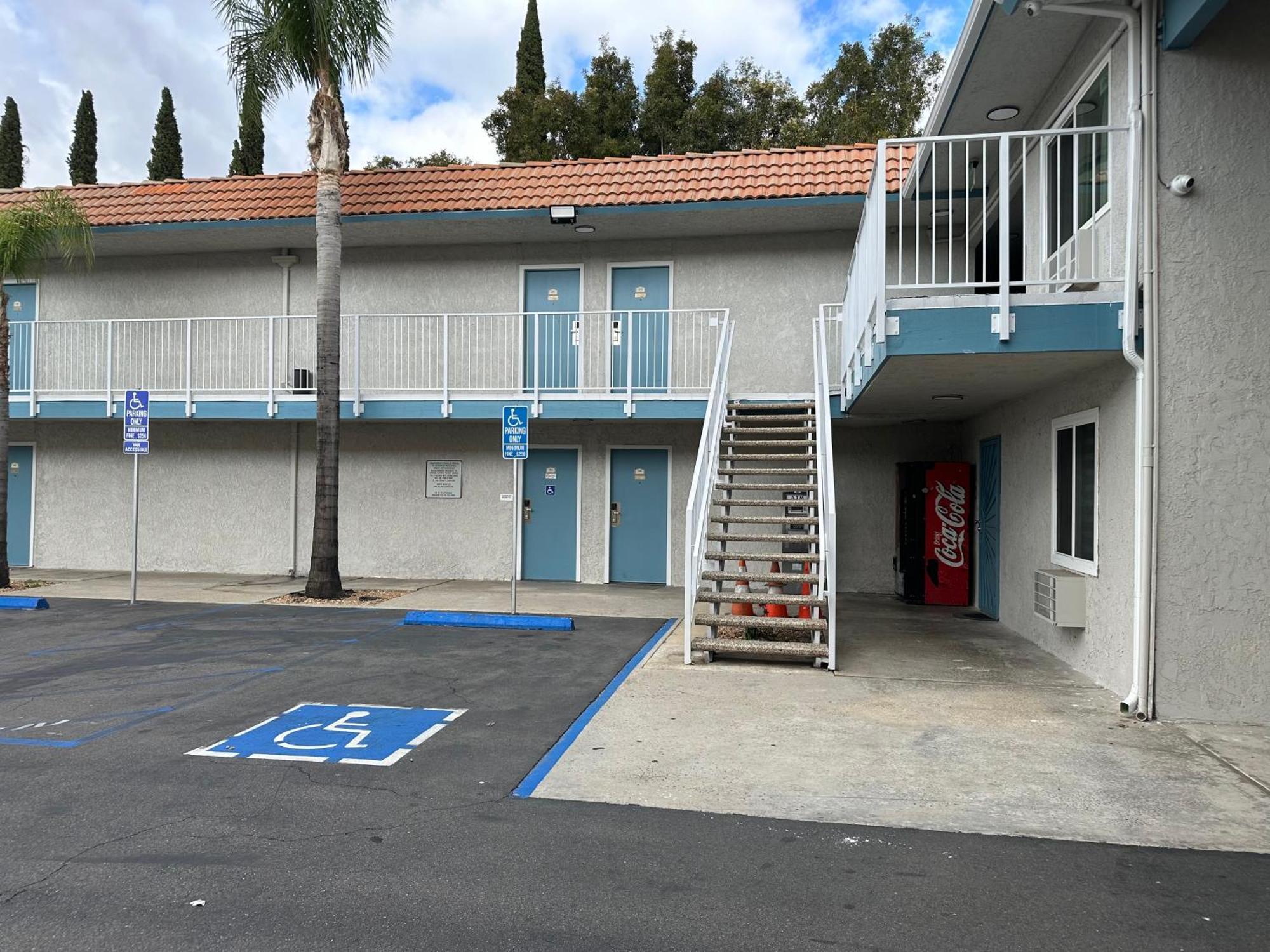 Villa Inn Anaheim Dış mekan fotoğraf